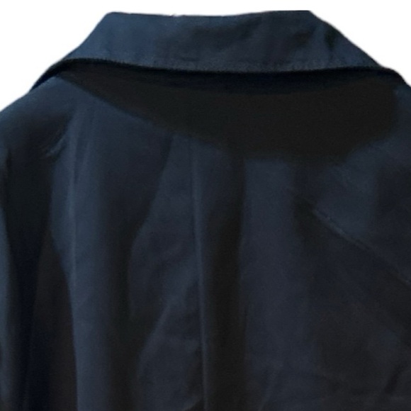 Pretty Little Thing Black Woven Cinched Curve Hem Blazer - Picture 11 of 16